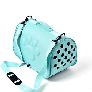 NWT Take Your Furry Friends Out in Style: Dog & Cat Breathable Diagonal Tote Bag